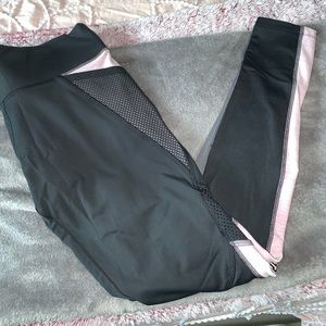 Pink ultimate ankle leggings